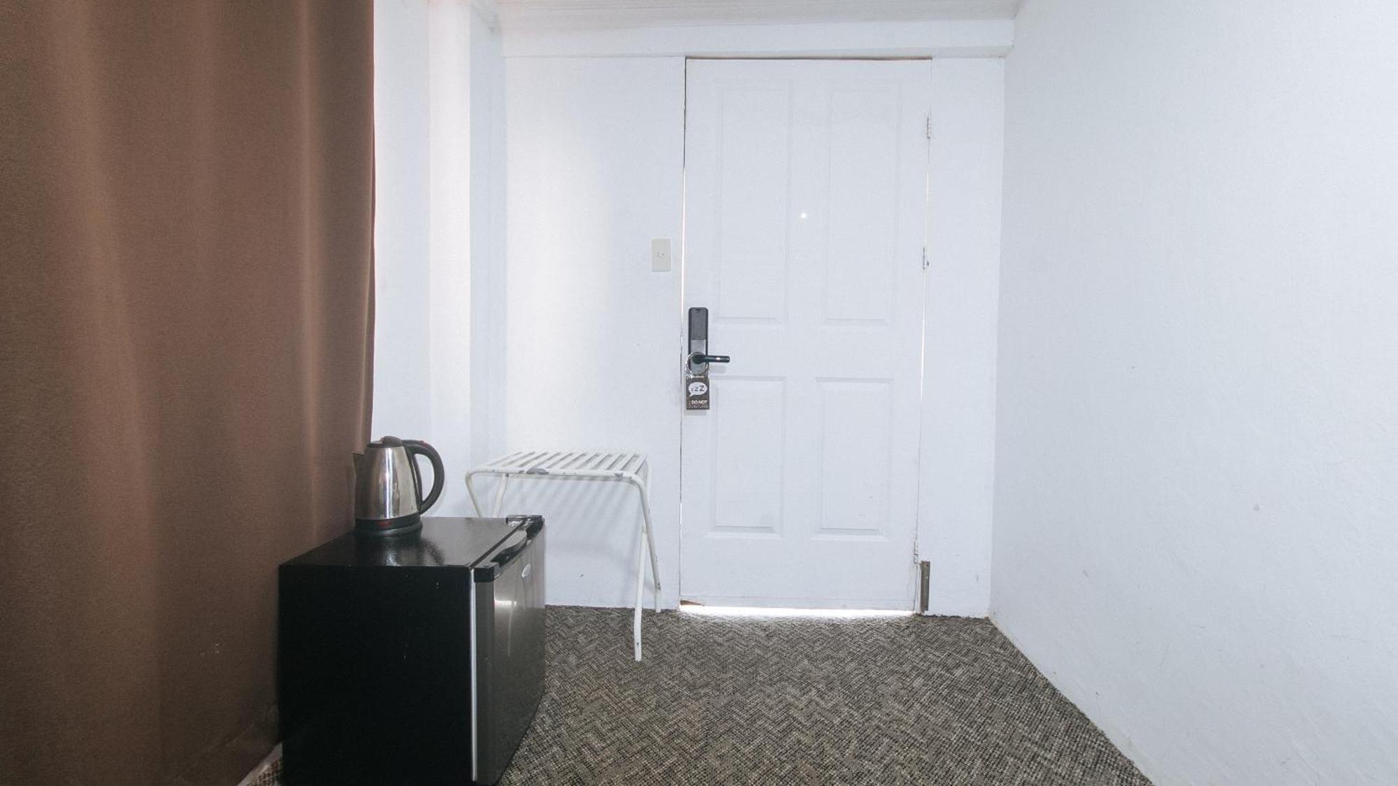 Reddoorz Premium At The Grand Peninsula Suites Balanga Ngoại thất bức ảnh